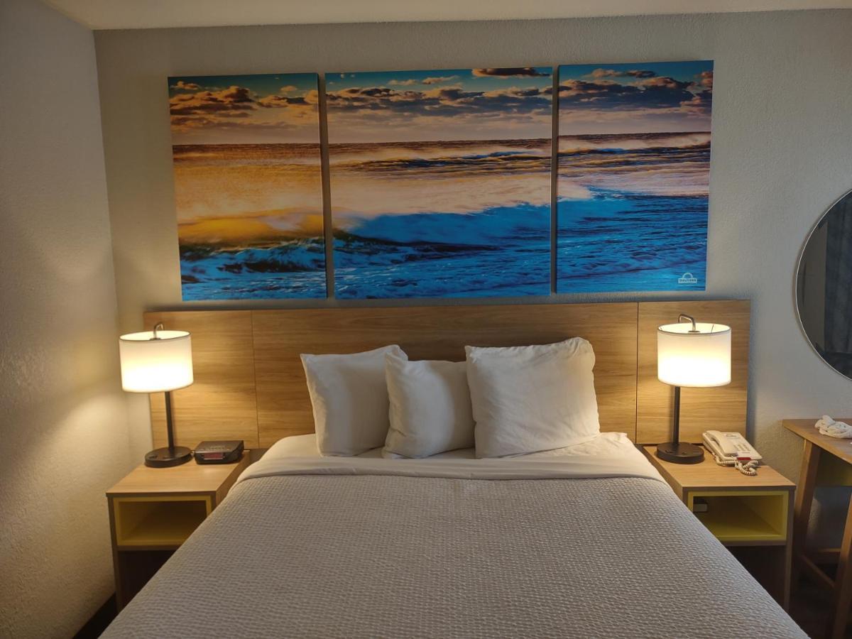 Days Inn By Wyndham Lonoke Bagian luar foto
