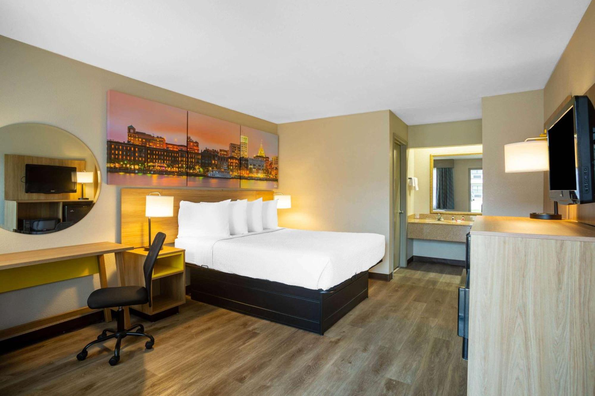 Days Inn By Wyndham Lonoke Bagian luar foto