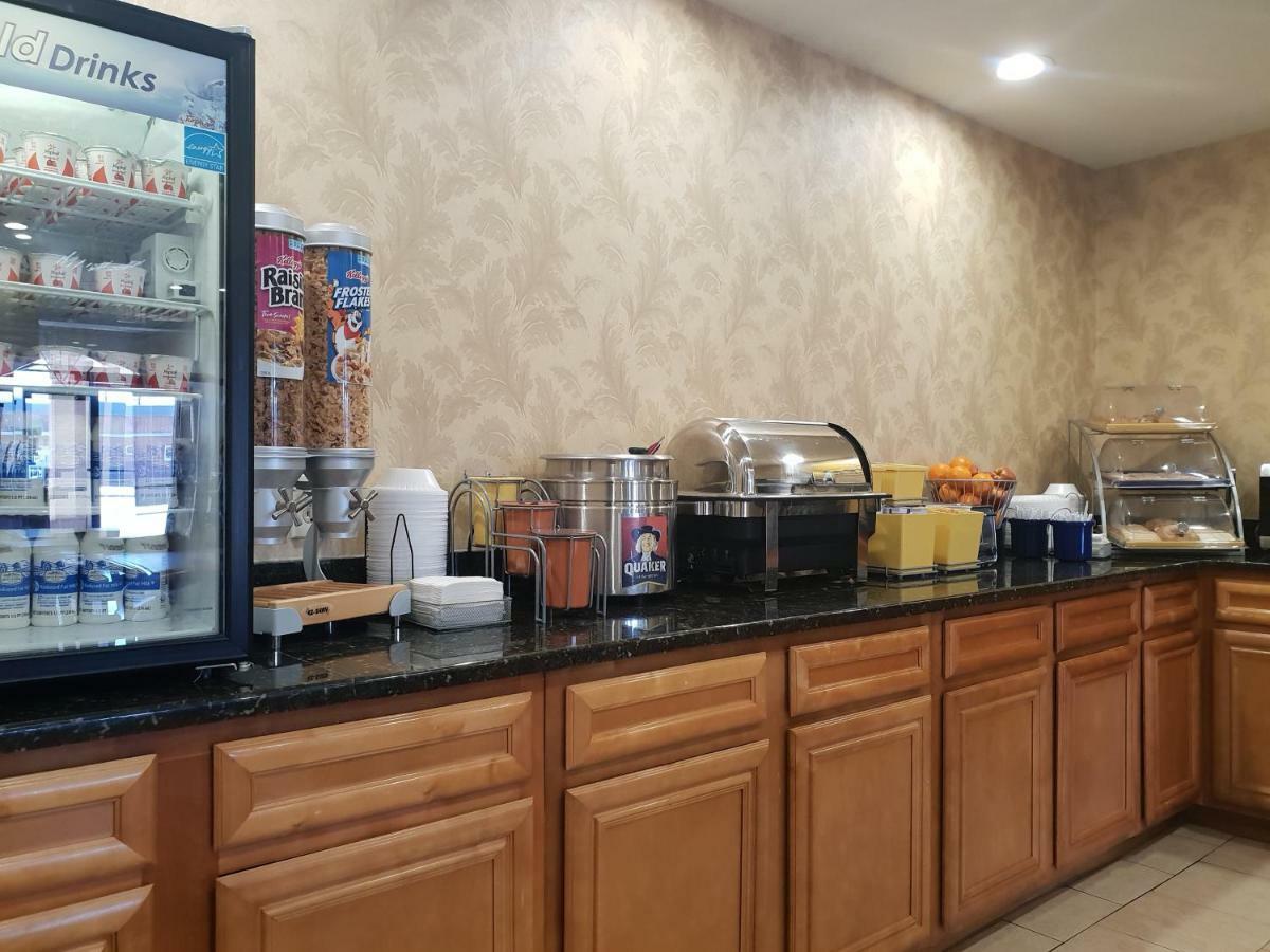 Days Inn By Wyndham Lonoke Bagian luar foto